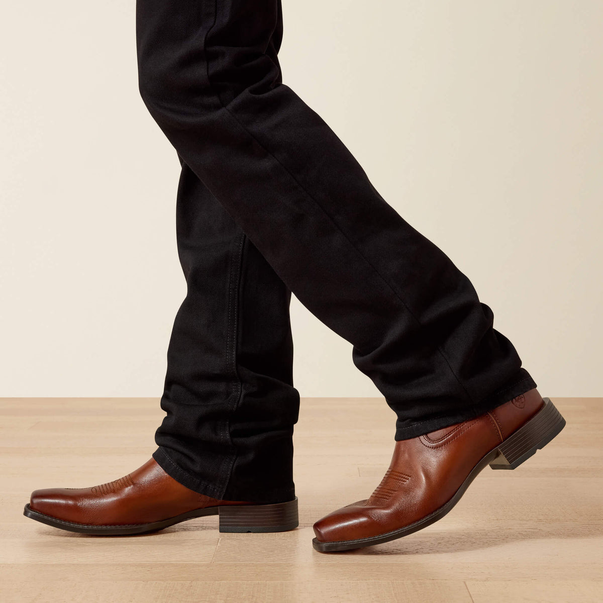 Ariat Featured | Men M7 Slim Legacy Straight Jean