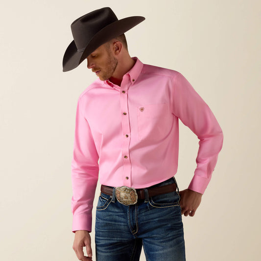 Ariat Trending | Men Solid Twill Classic Fit Shirt