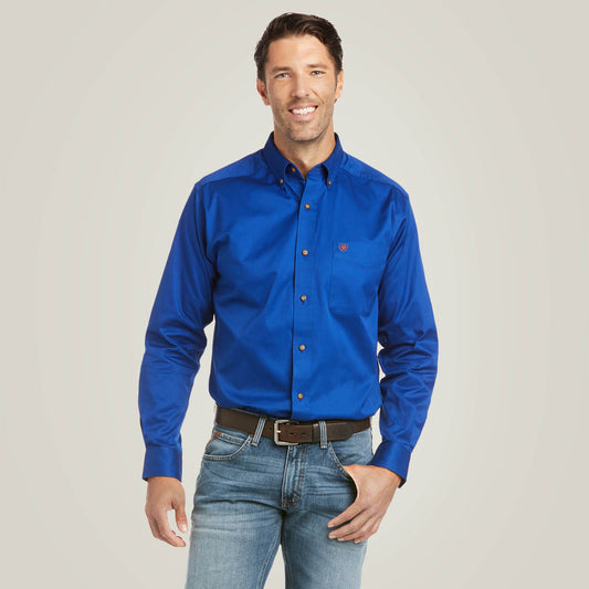 Ariat Premium | Men Solid Twill Fitted Shirt