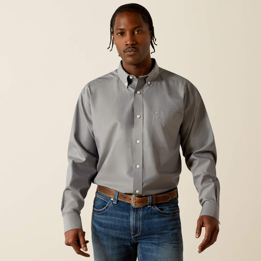Ariat New | Men Wrinkle Free Solid Pinpoint Oxford Classic Fit Shirt