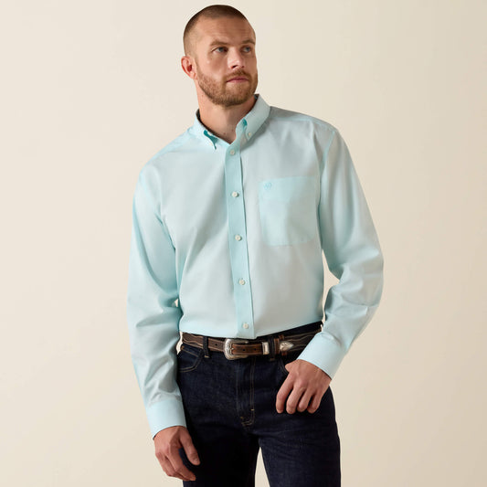 Ariat New | Men Wrinkle Free Solid Pinpoint Oxford Classic Fit Shirt