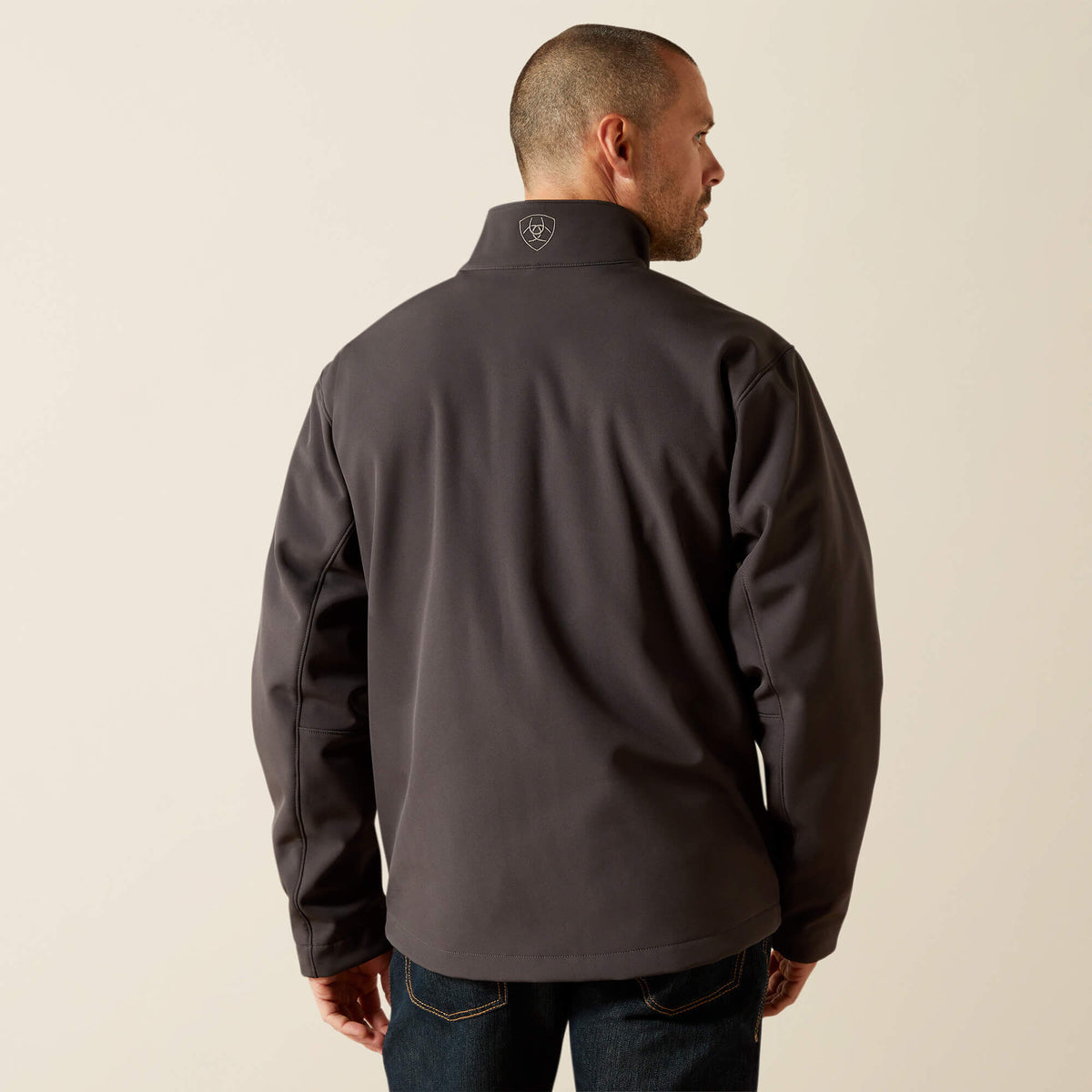 Ariat New | Men Logo Softshell Jacket