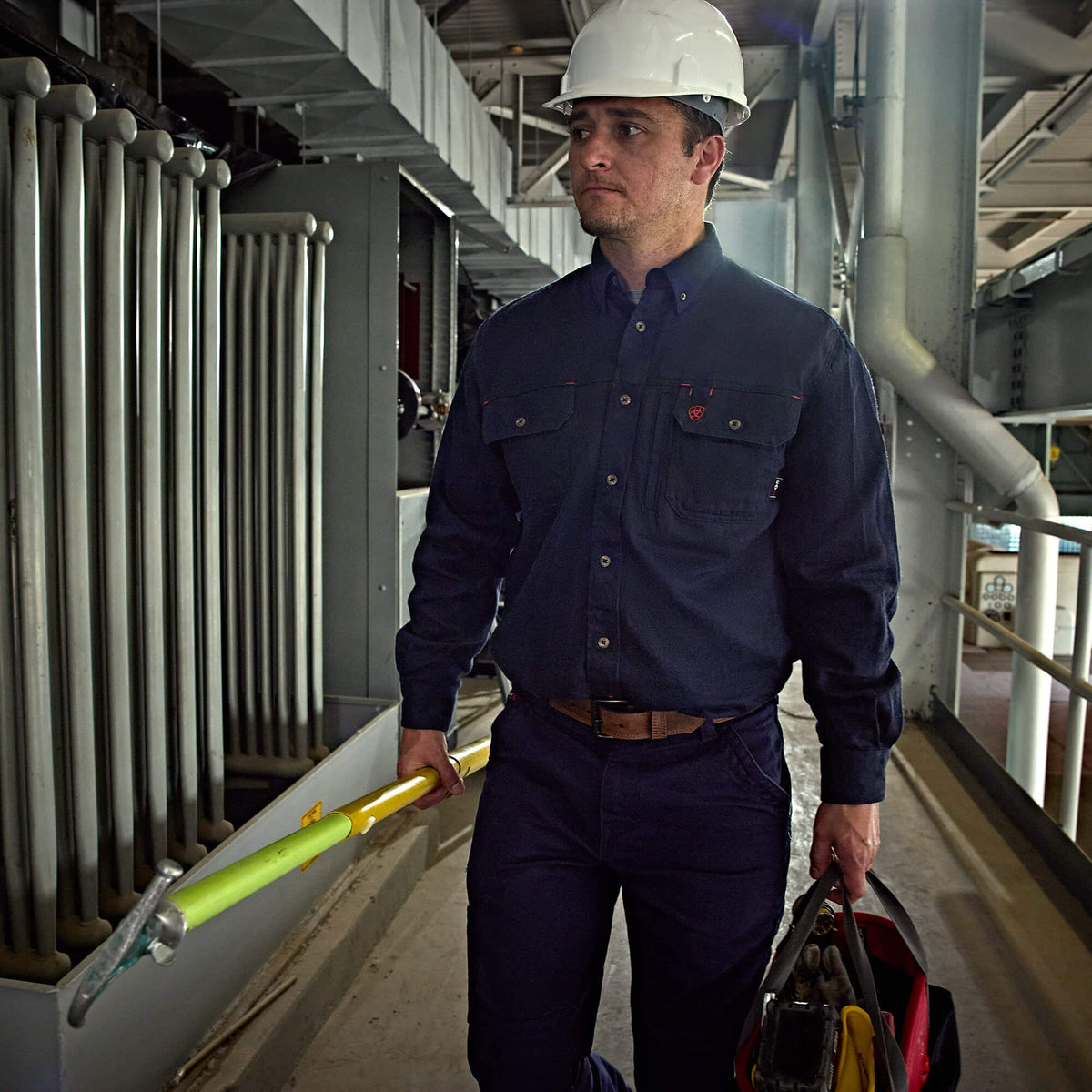 Ariat Exclusive | Men FR Solid Vent Work Shirt
