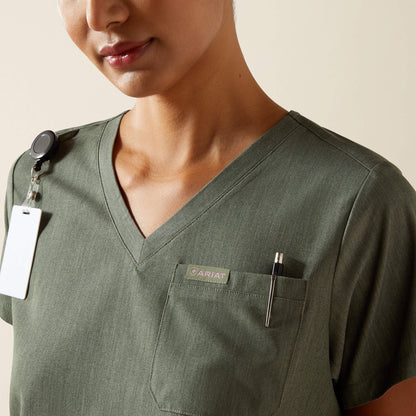 Ariat Trending | Women Beth Basic Scrub Top
